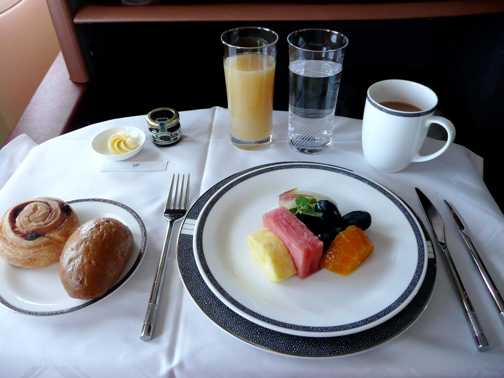 Desayuno de primera clase en Singapore Airlines