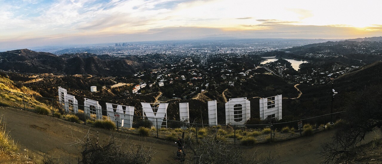 Vista de Los Ángeles desde el cartel de Hollywood