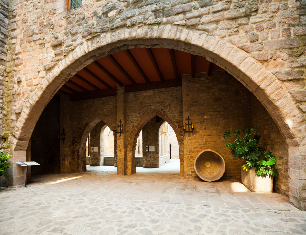 Interior del castillo de Cardona