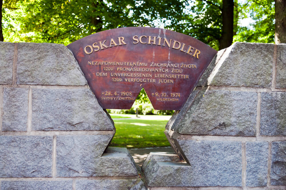 Monumento a Oskar Schindler en Svitavy