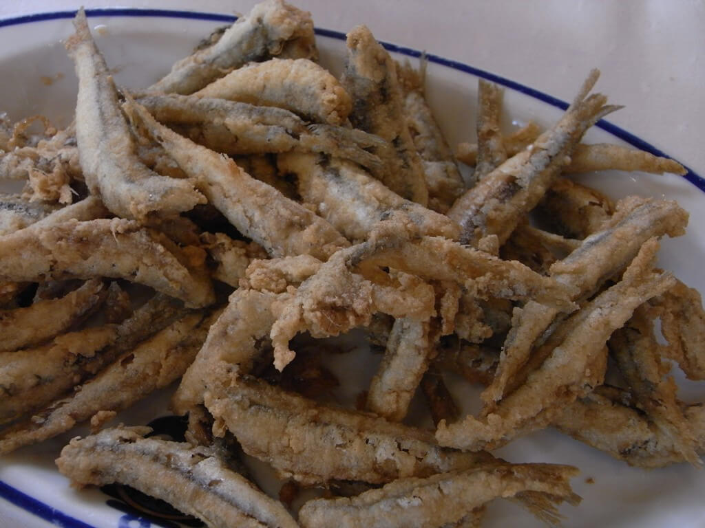 Pescaíto frito en la Malagueta