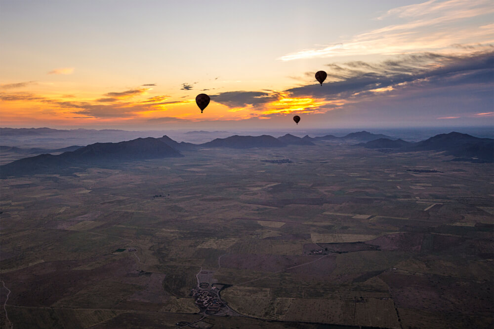 Globos sobre el Atlas