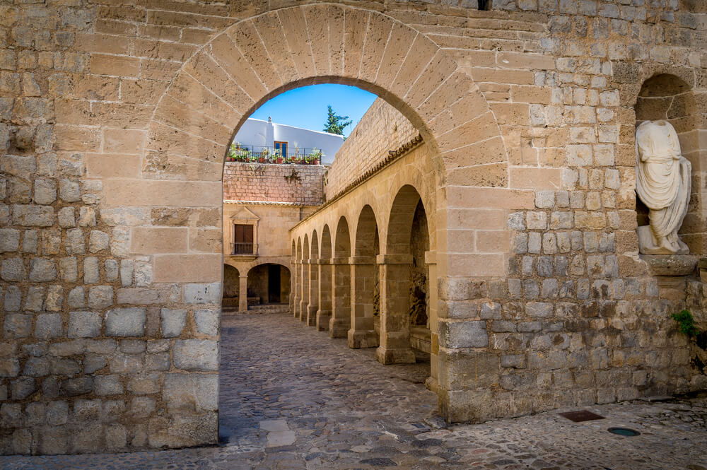 Muralla de Dalt Vila