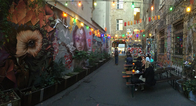 Bares en Dead Chicken Alley