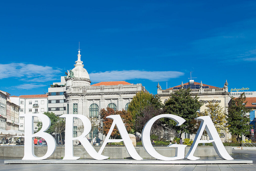 Cartel de la ciudad de Braga
