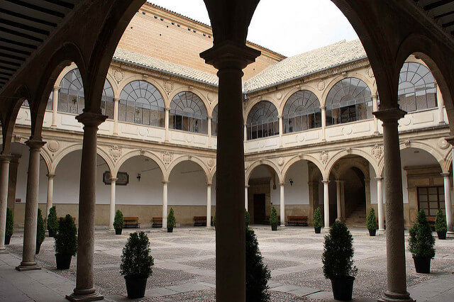 Claustro de la Antigua Universidad