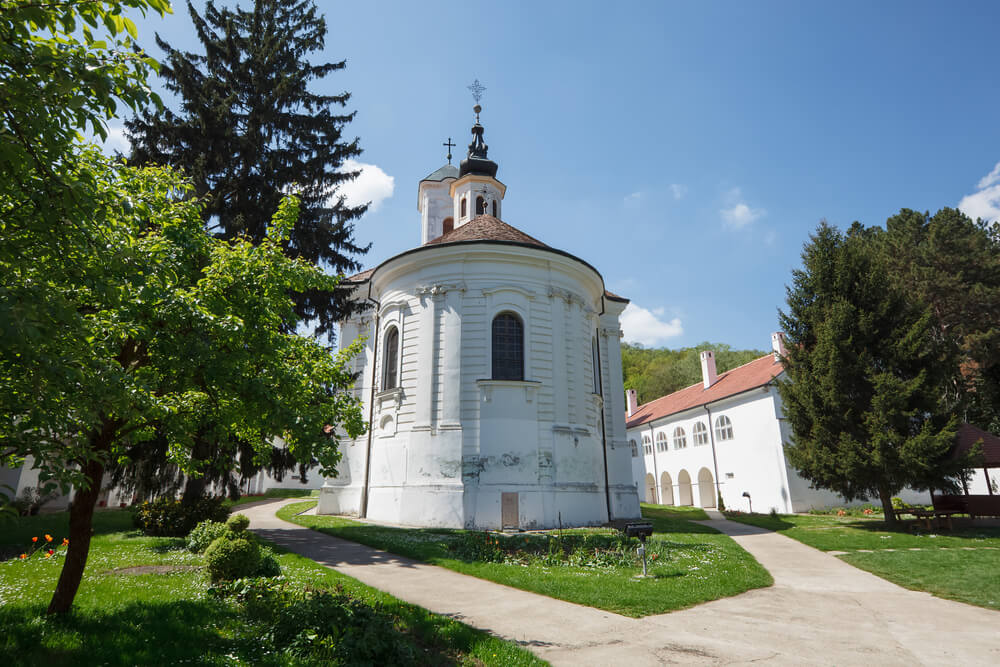Monasterio Vrdik en Fruska Gora