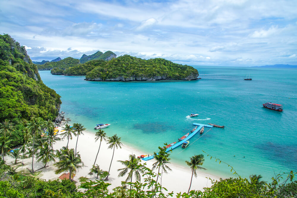 Playa en las islas Ang Thong