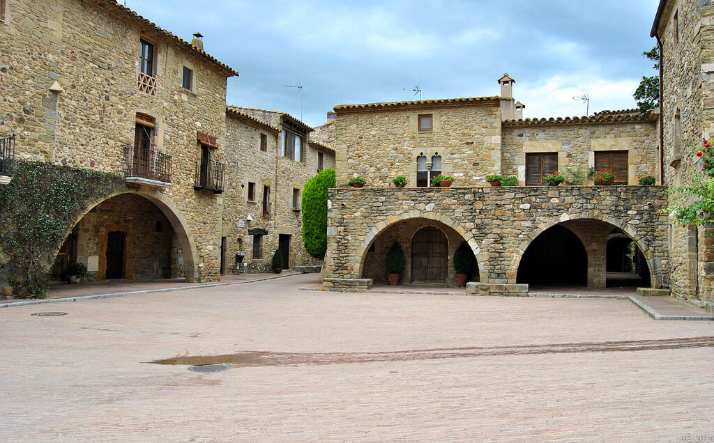 Plaza de Jaume I de Monells