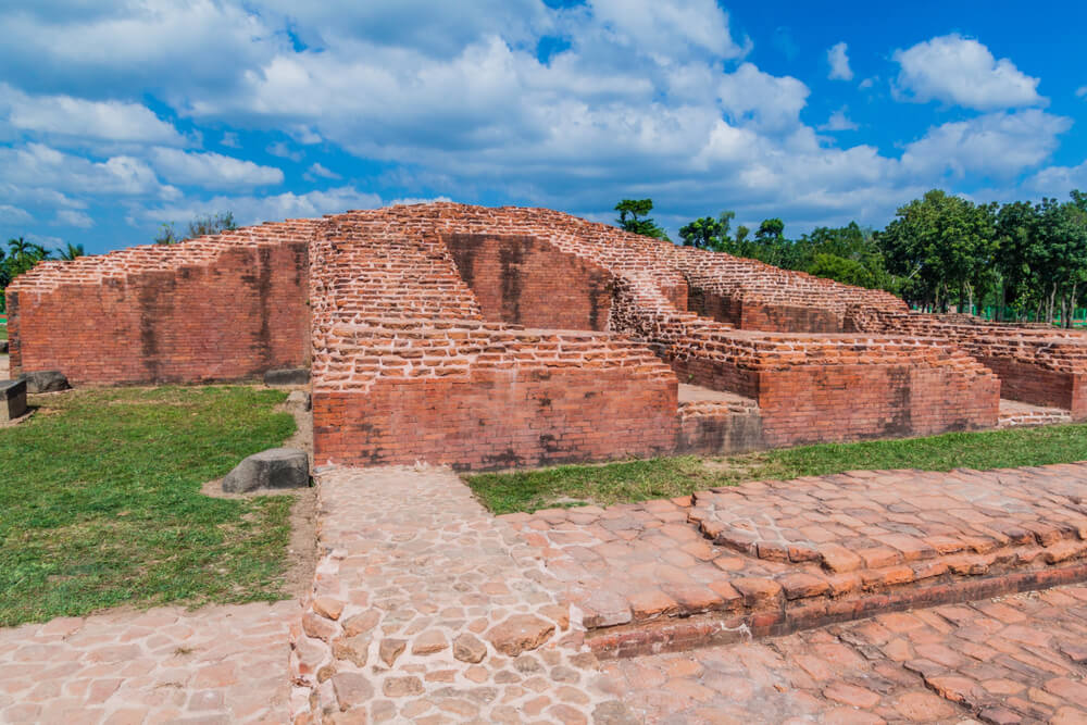 Detalle del vihara budista de Paharpur