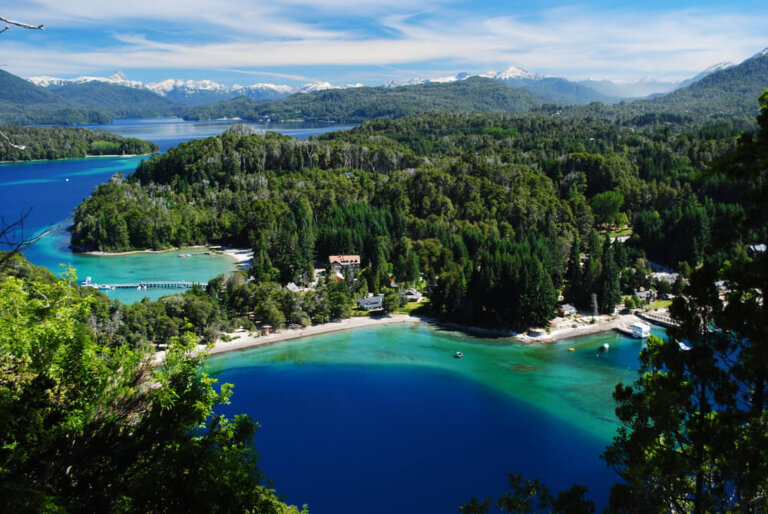 El maravilloso encanto de Villa La Angostura