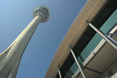Torre de Macao desde la base