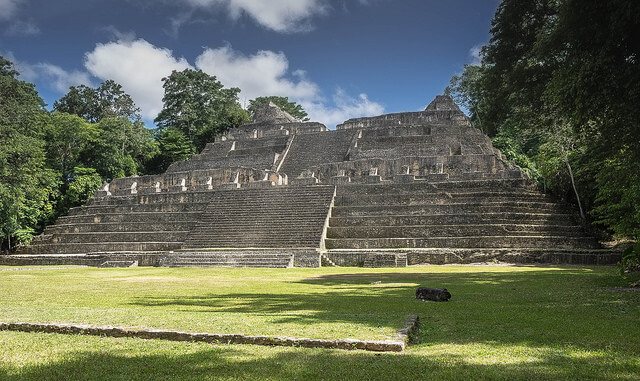 Ruinas de El Caracol en Belice