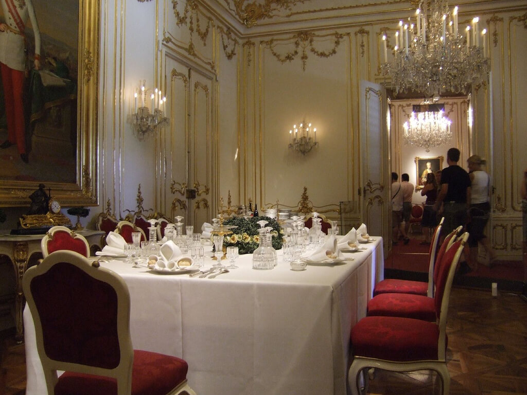 Comedor en el palacio de Schonbrunn