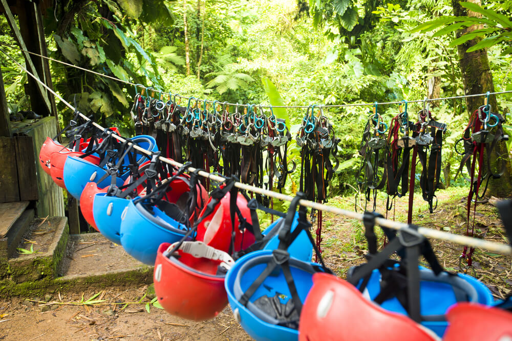 Equipamiento de tirolina