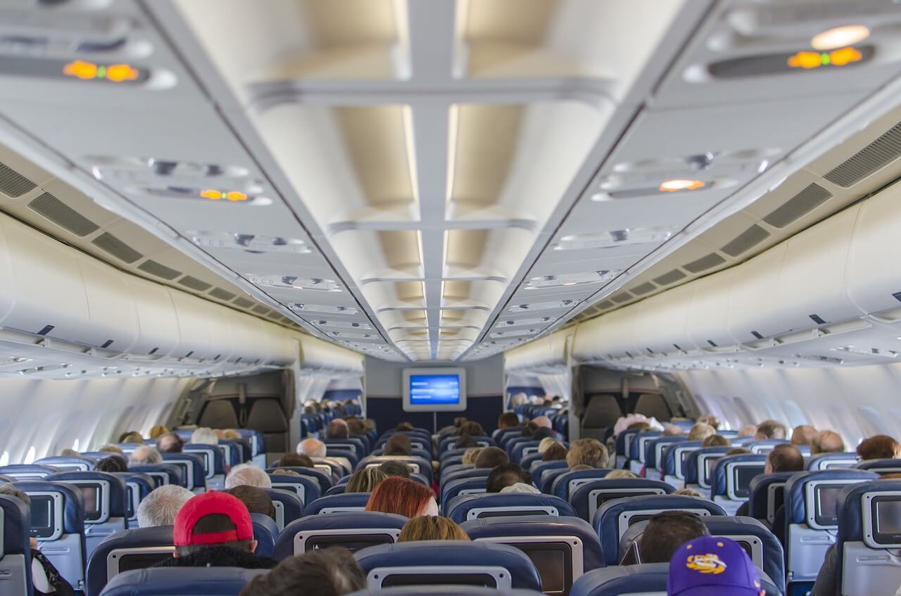 Interior de un avión