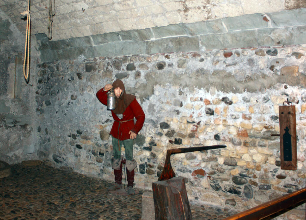 Interior del castillo de Grandson