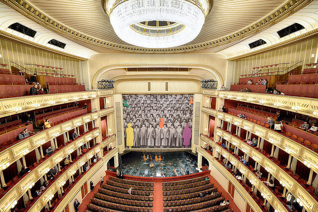 Sala principal de la Ópera Estatal de Viena