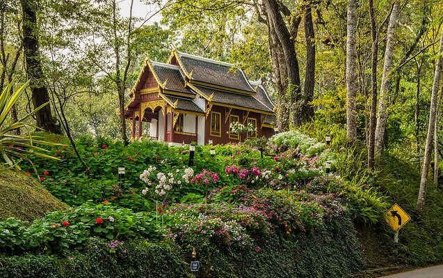 Jardines de Bhubing Palace en Chiang Mai