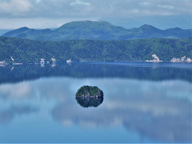 Vista de las aguas del lago Masyuko