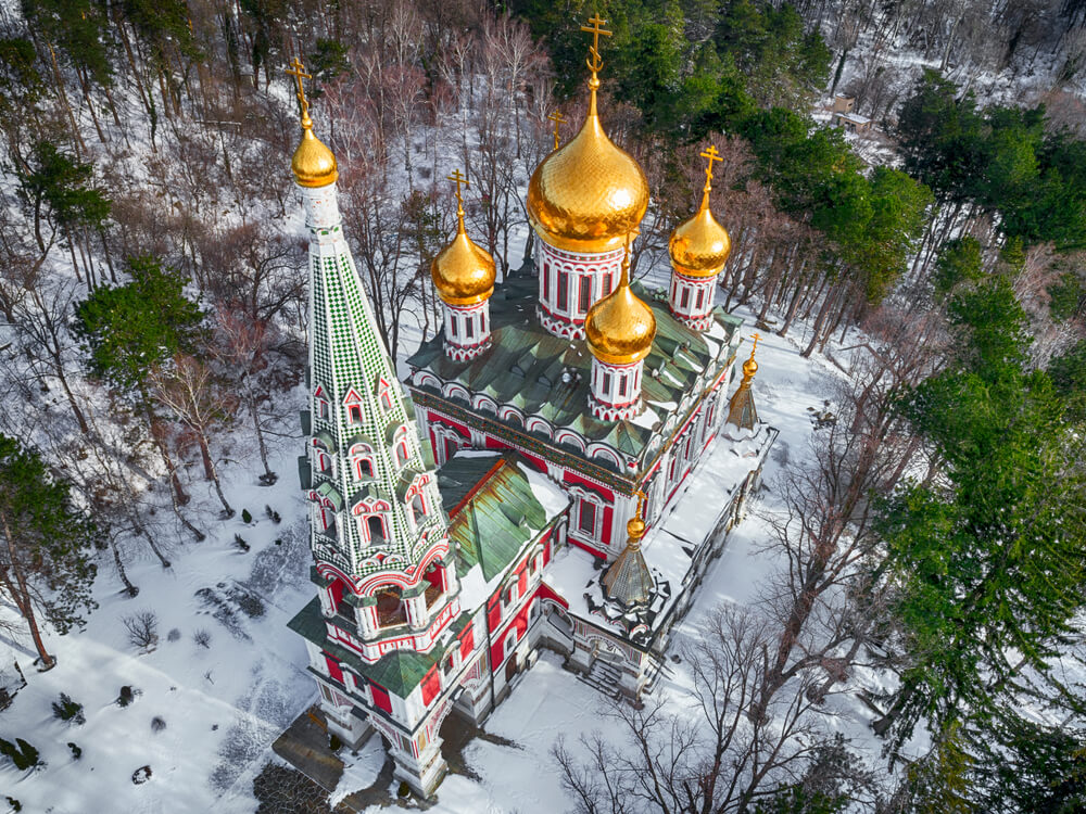 Vista aérea de la Iglesia-memorial de Shipka