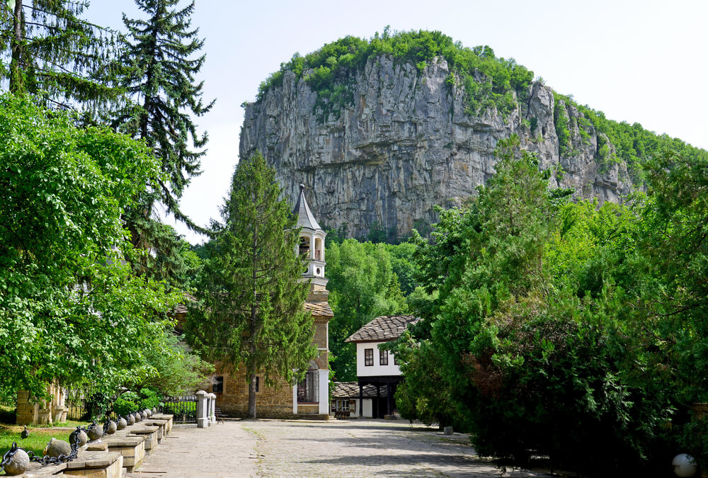 Una ruta por los valles y colinas de Dryanovo en Bulgaria