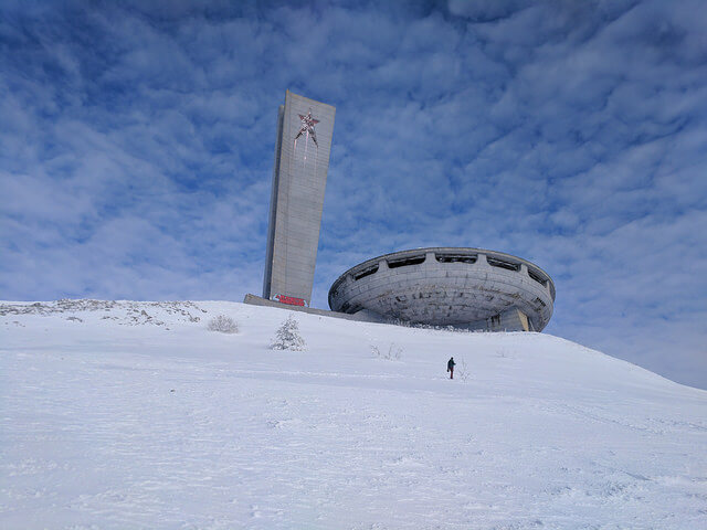 Vista del Monumento de Buzludzha