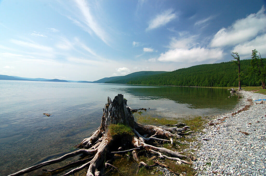 Vista del lago Khovsgol
