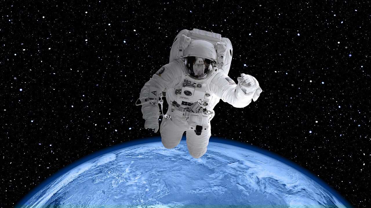 Astronauta en el espacio