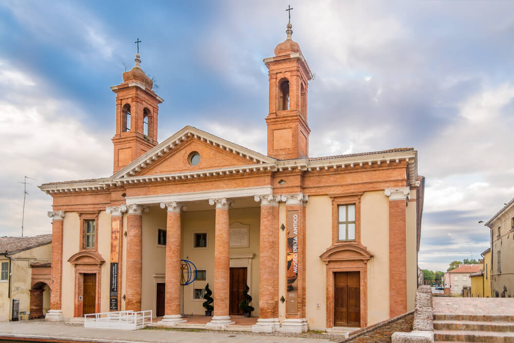 Catedral de San Cassiano en Comacchio