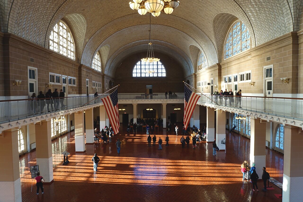 Interior de Ellis Island, uno de los museos de Nueva York