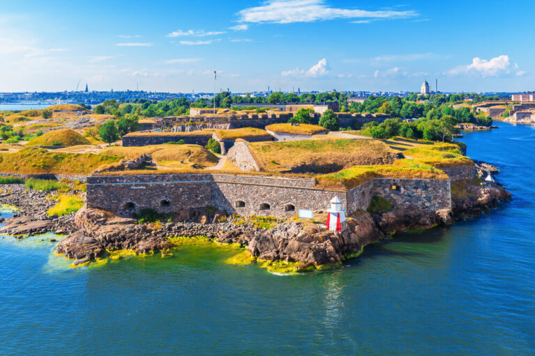 Fortaleza de Suomenlinna: visita imprescindible en Helsinki