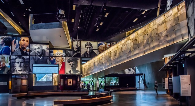 Interior del Museo Canadiense de los Derechos Humanos