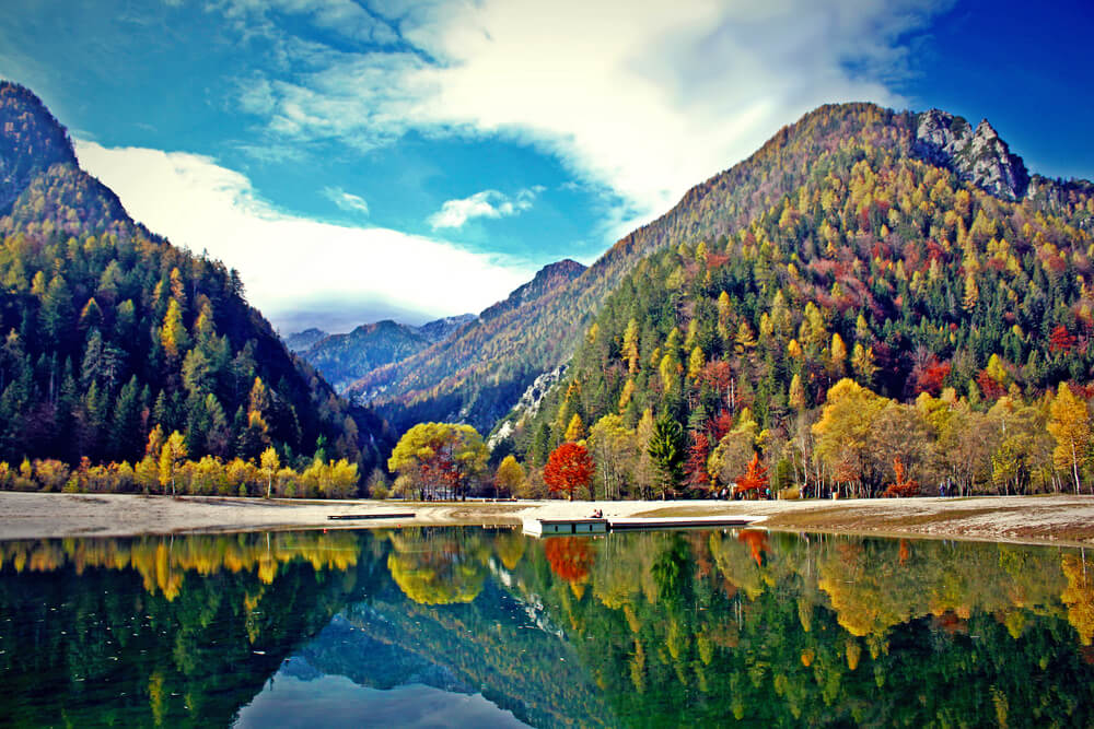 Lago Jasna en Kransja Gora