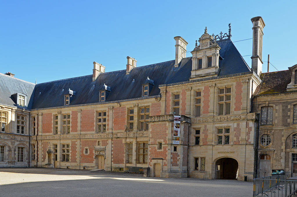 Palacio Episcopal de Sens