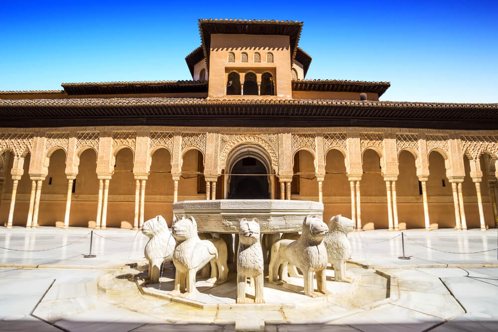 Patio de los Leones de la Alhambra