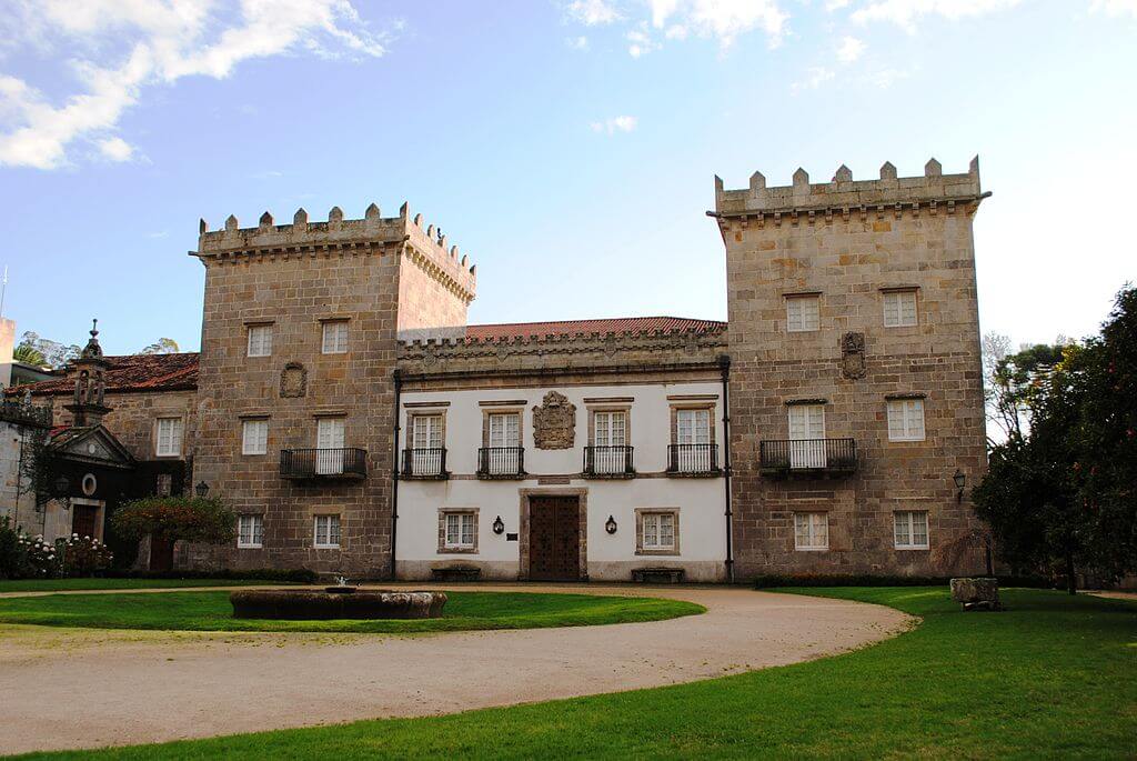 Pazo Quiñones de León