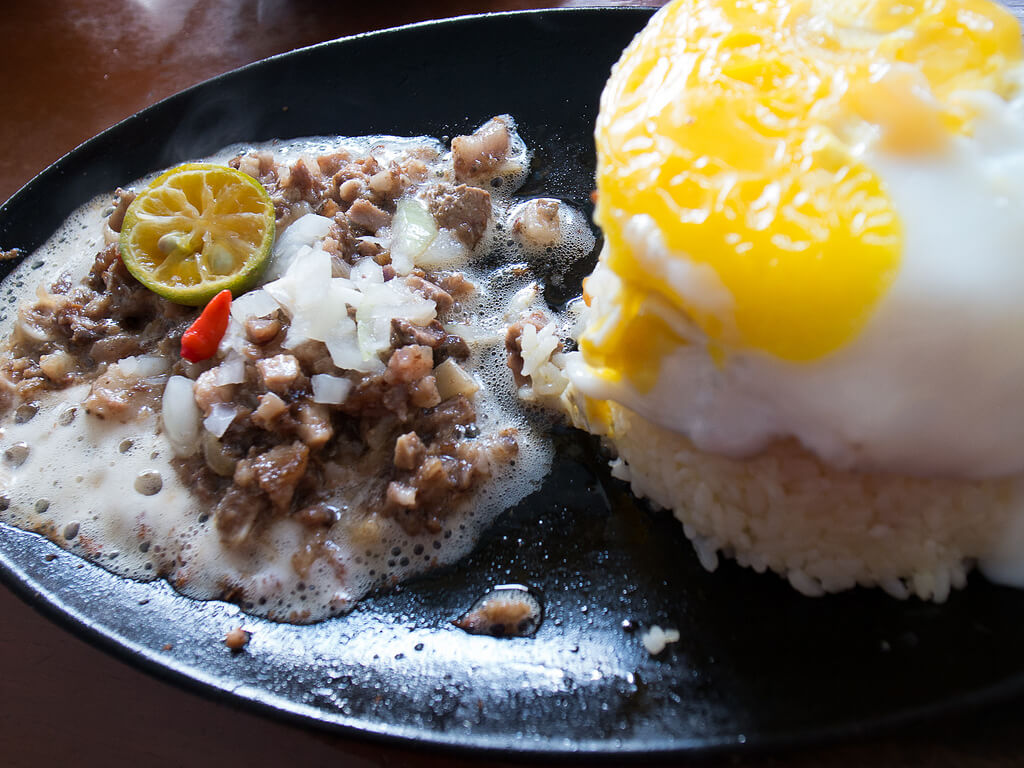 Sisig, plato típico de Filipinas