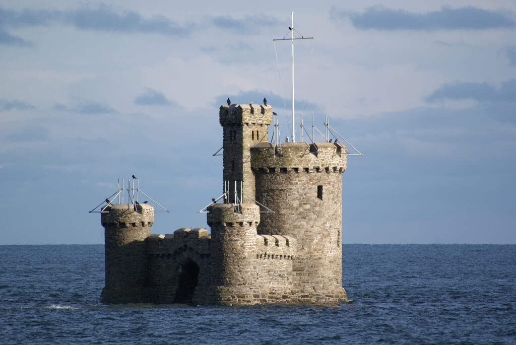 Visitar la Tower of Refuge, una de las cosas que hacer en la Isla de Man