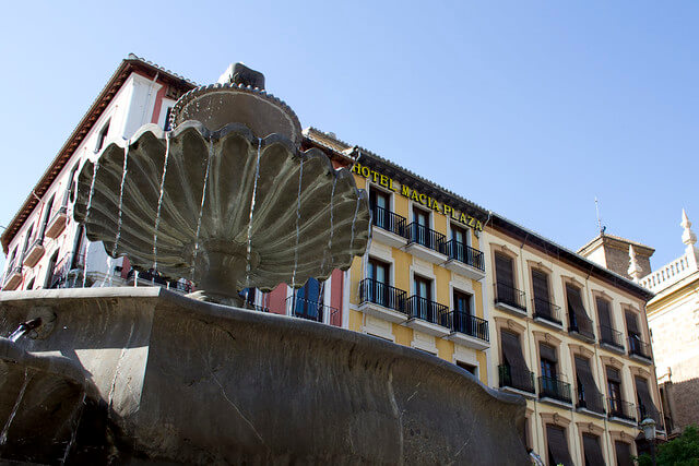 Fuente de la Plaza Nueva de Granada