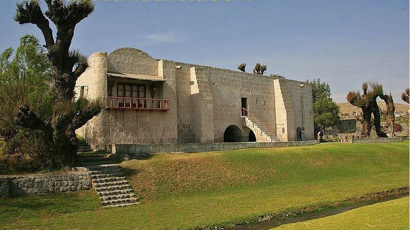 Fachada del Molino de Sabandía