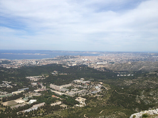 Vista de Marsella desde Mont Puget