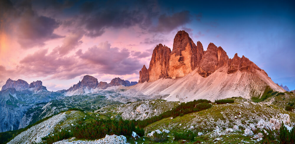 Vista de los picos del Lavaredo en los Dolomitas