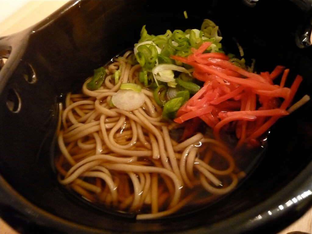Plato de toshikoshi soba