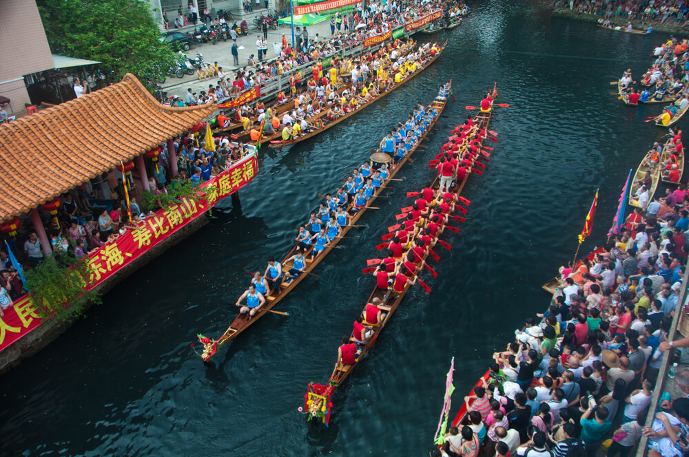 Carrera en el festival de los Botes de Dragón