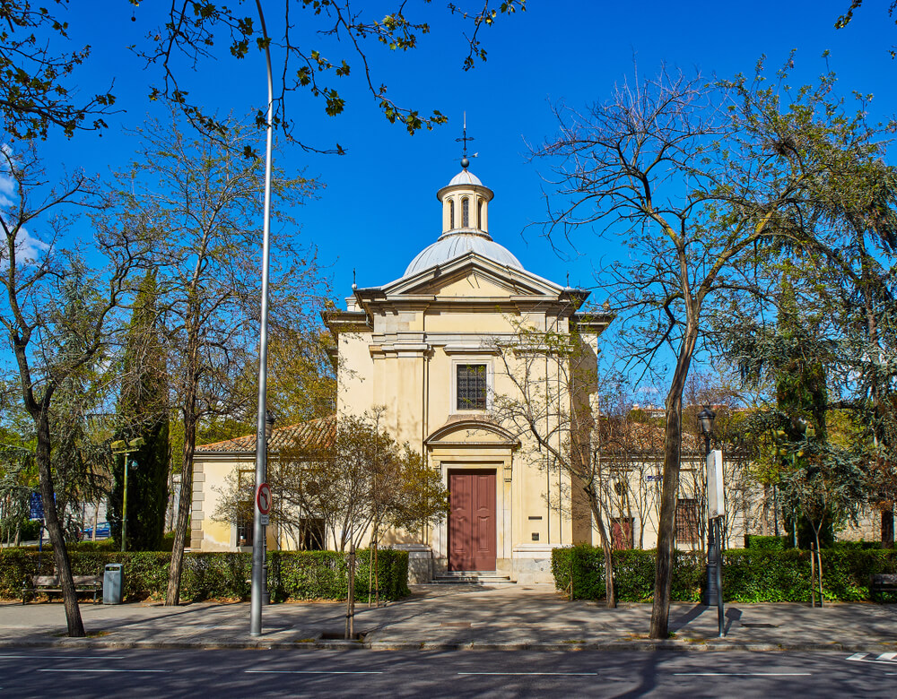 Fachada de San Antonio de la Florida