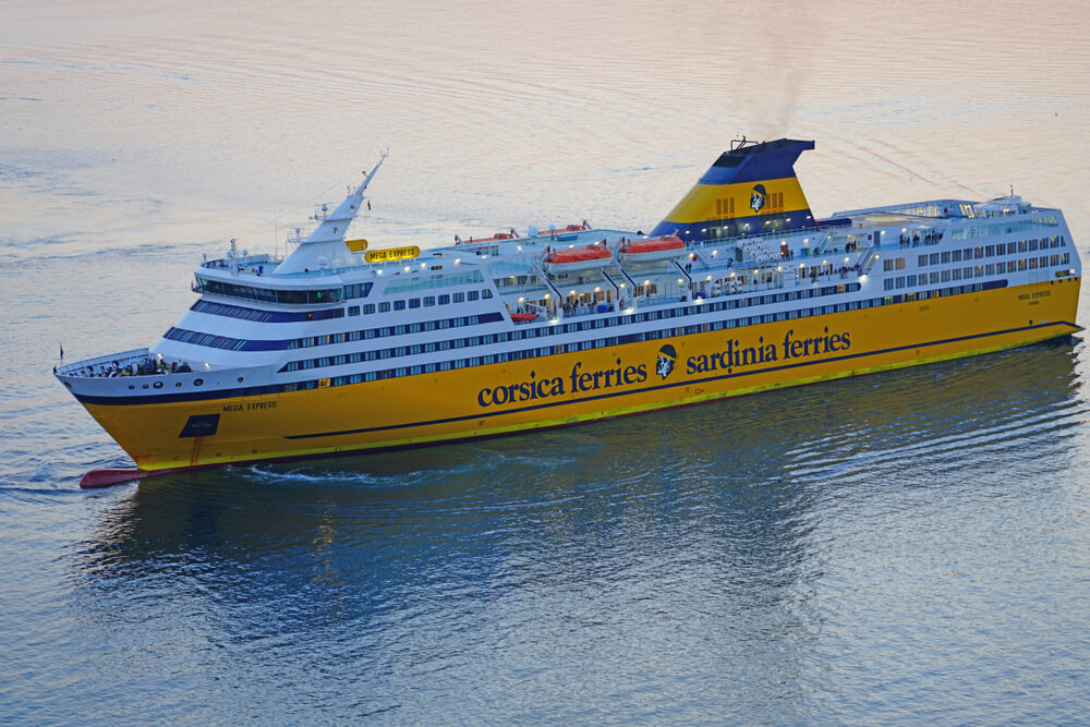 Ferry de Córcega