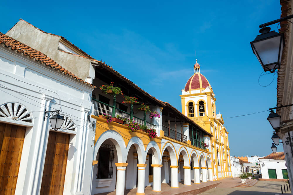 Calle de Mompox, ejemplo de arquitectura colonial en Colombia