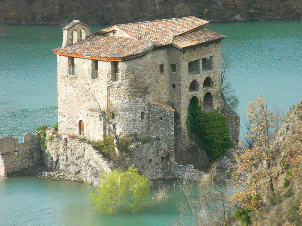 Vista de San Salvador de la Vedella