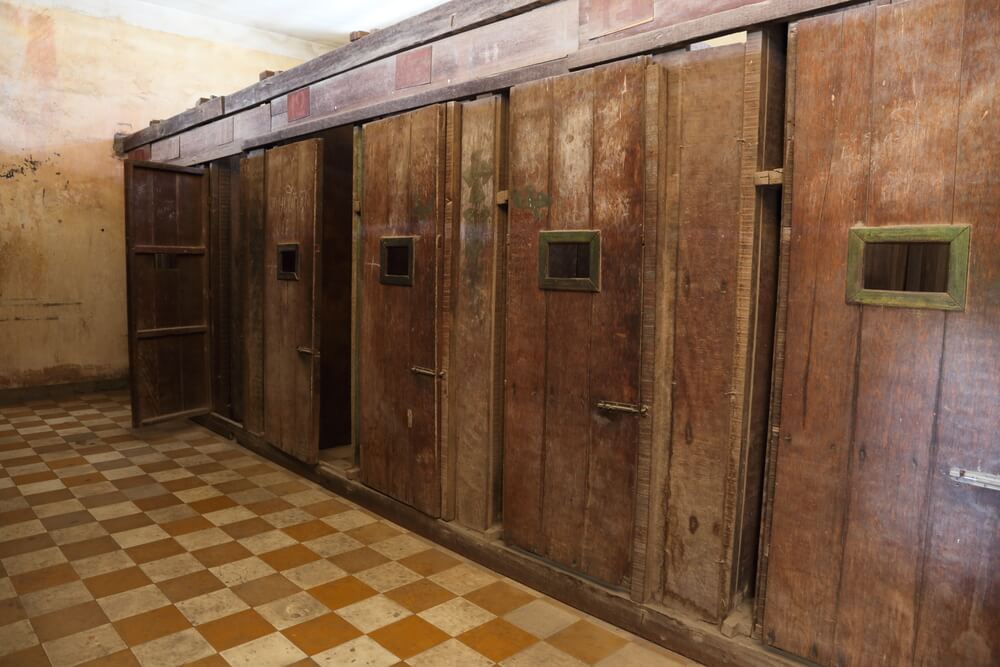 Celdas en Tuol Sleng